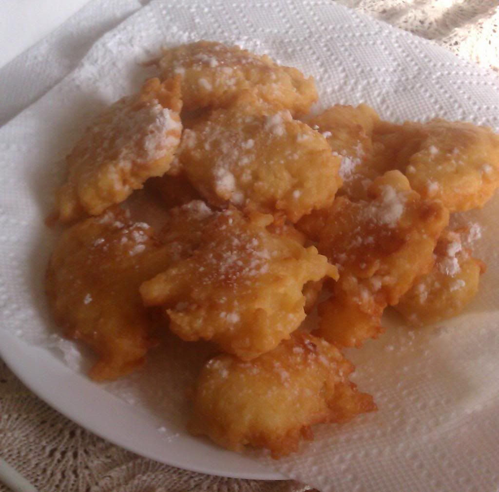Coconut-Rice Fritters photo Coconut-RiceFritters_zps5fadbe9e.jpg