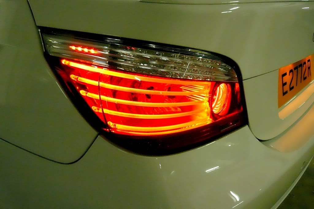 Bmw led tail lights flickering