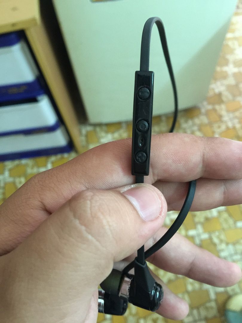 Sky A900K balck new 98% - 2 tai nghe bluetooth jaybird và plantronics 99% giá tốt..!! - 8
