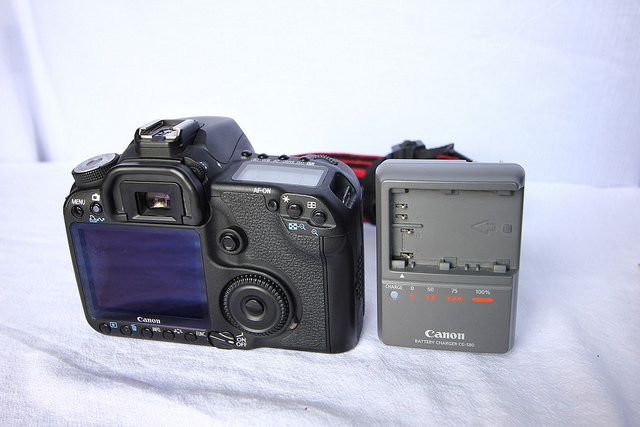 Canon 50D, Lens 50mm F1.8 giá tốt - 1