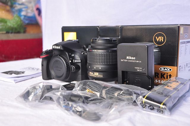 Nikon D5200 Kit 18-55mm VR Fullbox, LIKE NEW 2 SHOT chính hãng VIC - 2