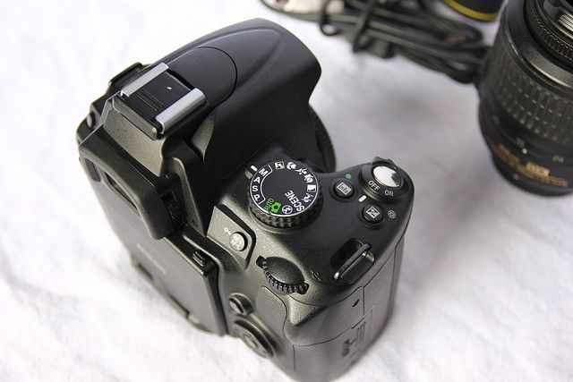 Nikon D3000 kit 18-55mm VR + Nikon D5000 Kit 18-55mm VR + Nikon D7000 kit 18-105mm VR - 3