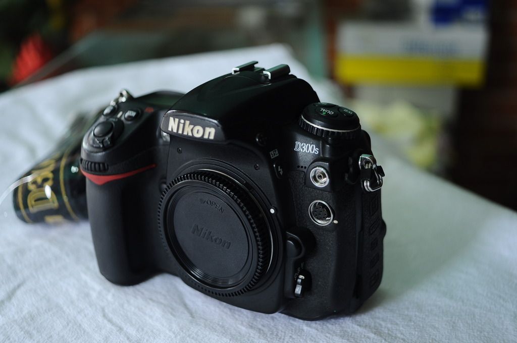 Body Nikon D300 D300S , Lens 18-105mm VR, + SB900 Giá tốt - 1