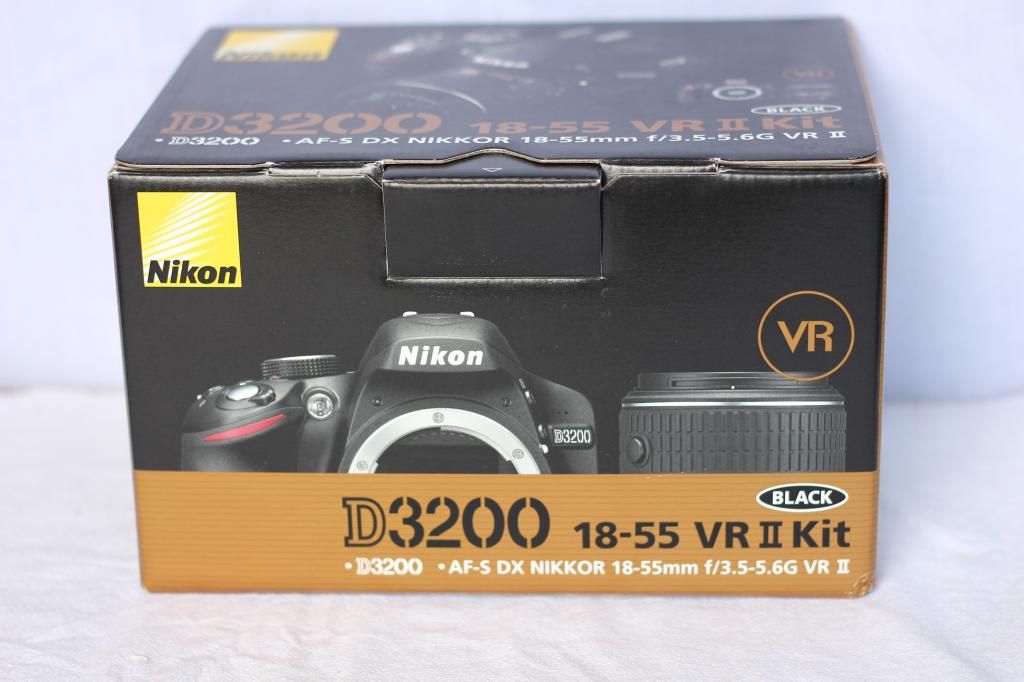 Nikon D3200 Kit 18-55mm VR II, Fullbox 200 shot, bảo hành 11 tháng VIC
