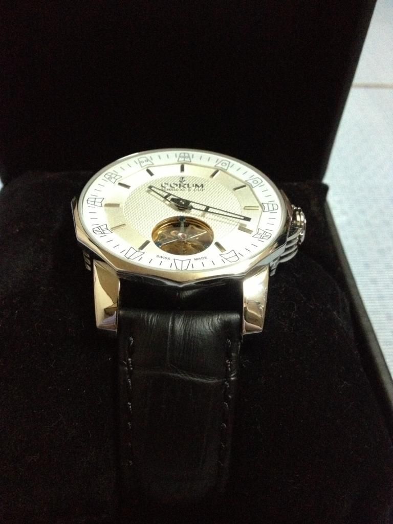 Cần bán 1 đồng hồ montblanc dây da xách tay rất đẹp - 4