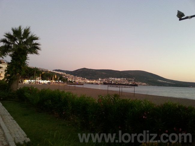 İzmir’in Kuzeyinde Şirin ve Huzurlu Bir Yer “Dikili”