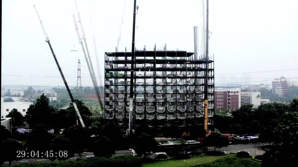 15 Katlı Prefabrik Oteli 6 Günde İnşaa Ettiler