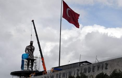 Türkiye’nin En Büyük Atatürk Heykeli Artvin’e Yapıldı